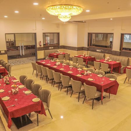 Dhauladhar Heights Resort Дармсала Экстерьер фото