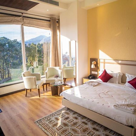 Dhauladhar Heights Resort Дармсала Экстерьер фото