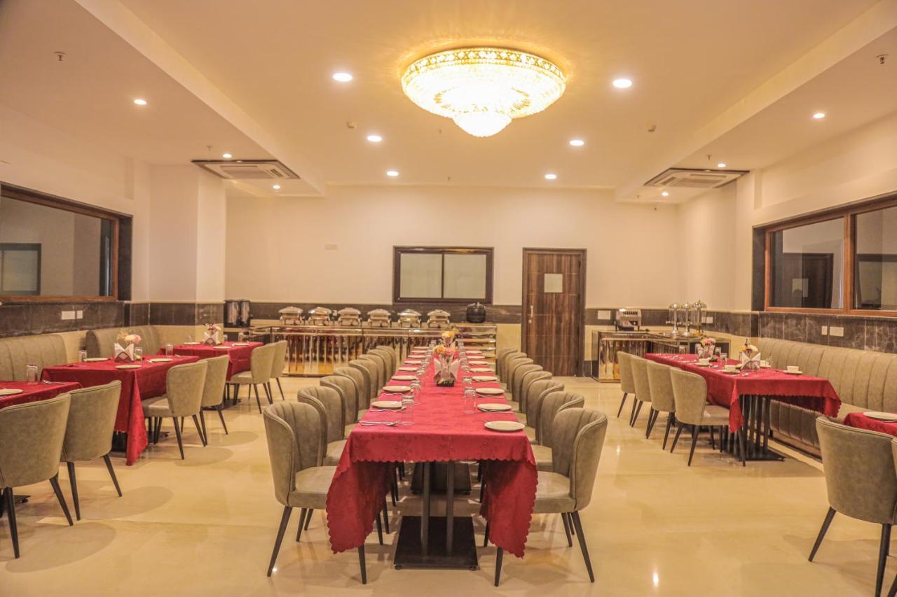 Dhauladhar Heights Resort Дармсала Экстерьер фото