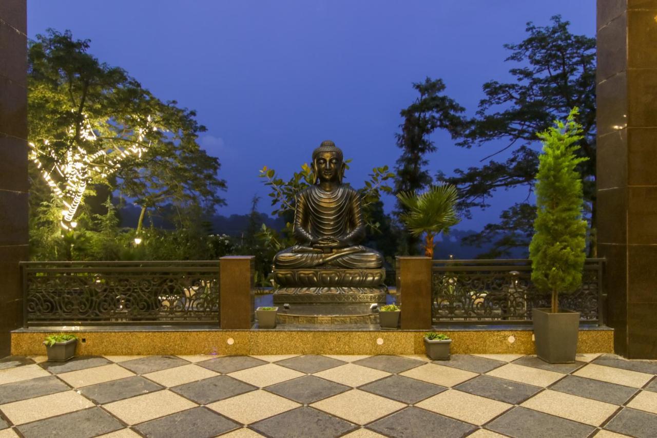 Dhauladhar Heights Resort Дармсала Экстерьер фото